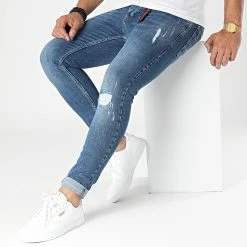 Tout neuf ⭐ Jean Skinny 8000 Bleu Denim de Black Industry 😉 -Black Industry Soldes black industry 289619 8000 20211029T160941 03