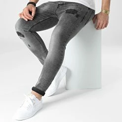 Grosses soldes 🎉 Jean Skinny 111 Gris de Black Industry 🎁 -Black Industry Soldes black industry 308318 111 BIS 20220307T162358 03