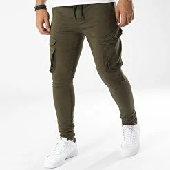 Offres 🎉 Pantalon Cargo 467 Vert Kaki de Black Industry ❤️
